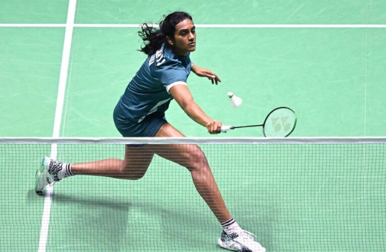 Who will PV Sindhu face in BWF World Championships quarterfinal?