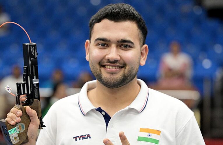 Asian Shooting Championships: Anish Bhanwala wins silver in 25m Rapid Fire Pistol event