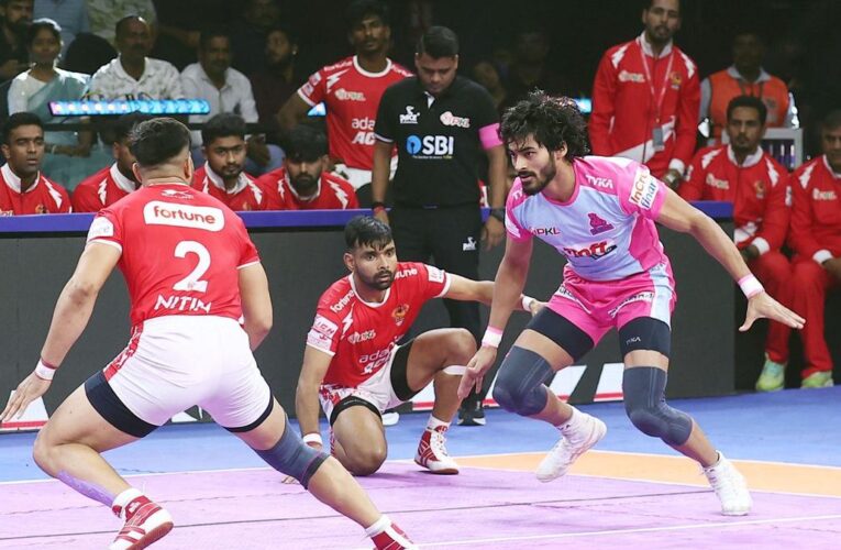 U Mumba vs Telugu Titans, UP Yoddhas vs Puneri Paltan, LIVE streaming info: Where to watch PKL 2025?