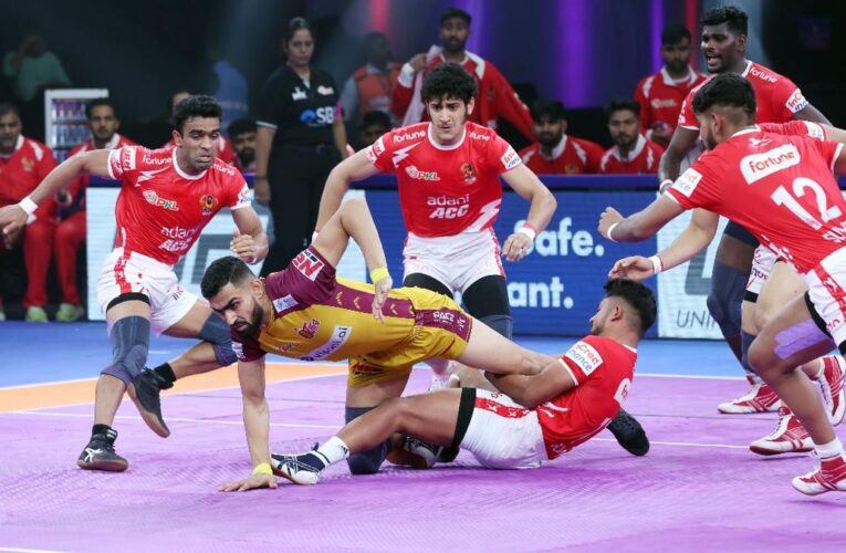 Watch PKL 2025 Highlights: Telugu Titans edges past super-sub Shadloui; Jaipur Pink Panthers takes tiebreaker against U Mumba