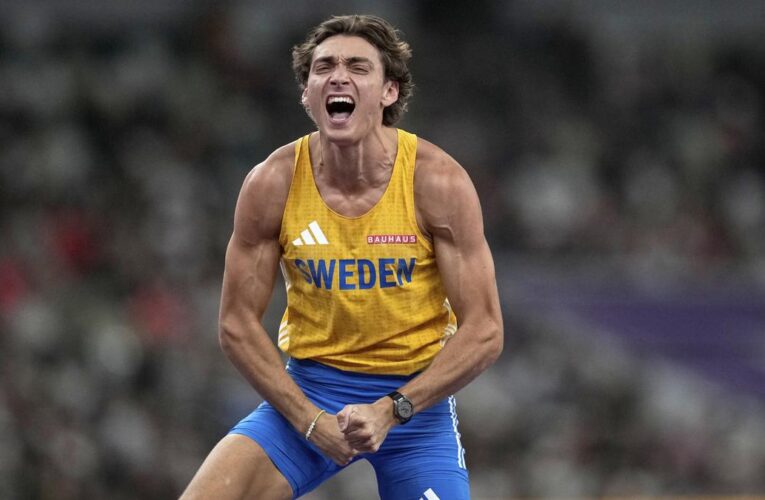 Armand Duplantis sets 14th pole vault WR at World Championships — Full list of Mondo world records