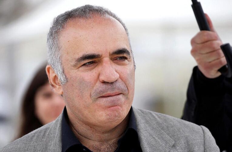 Clutch Chess Legends match: Kasparov beats Anand 13-11