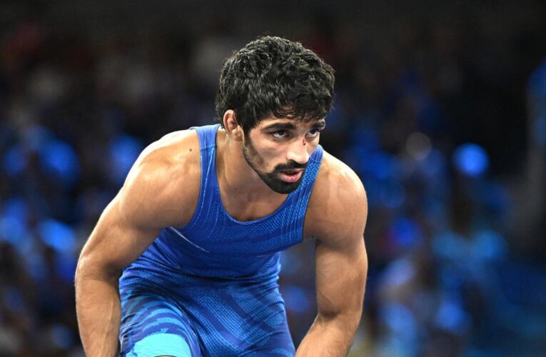 Aman Sehrawat banned by WFI after exceeding 57kg limit