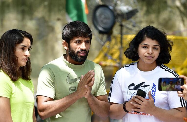 Delhi HC dismisses petitions filed by Bajrang, Vinesh, Sakshi challenging WFI elections