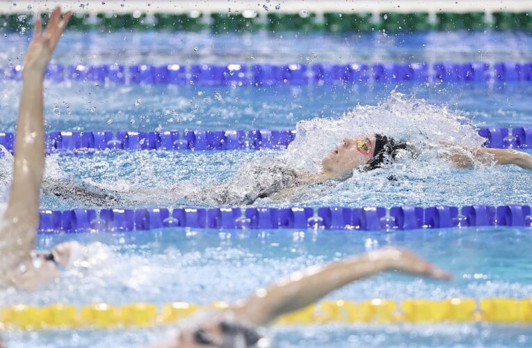 Russian, Belarusian swimmers to be allowed to compete with flag, anthem after restrictions dropped by World Aquatics